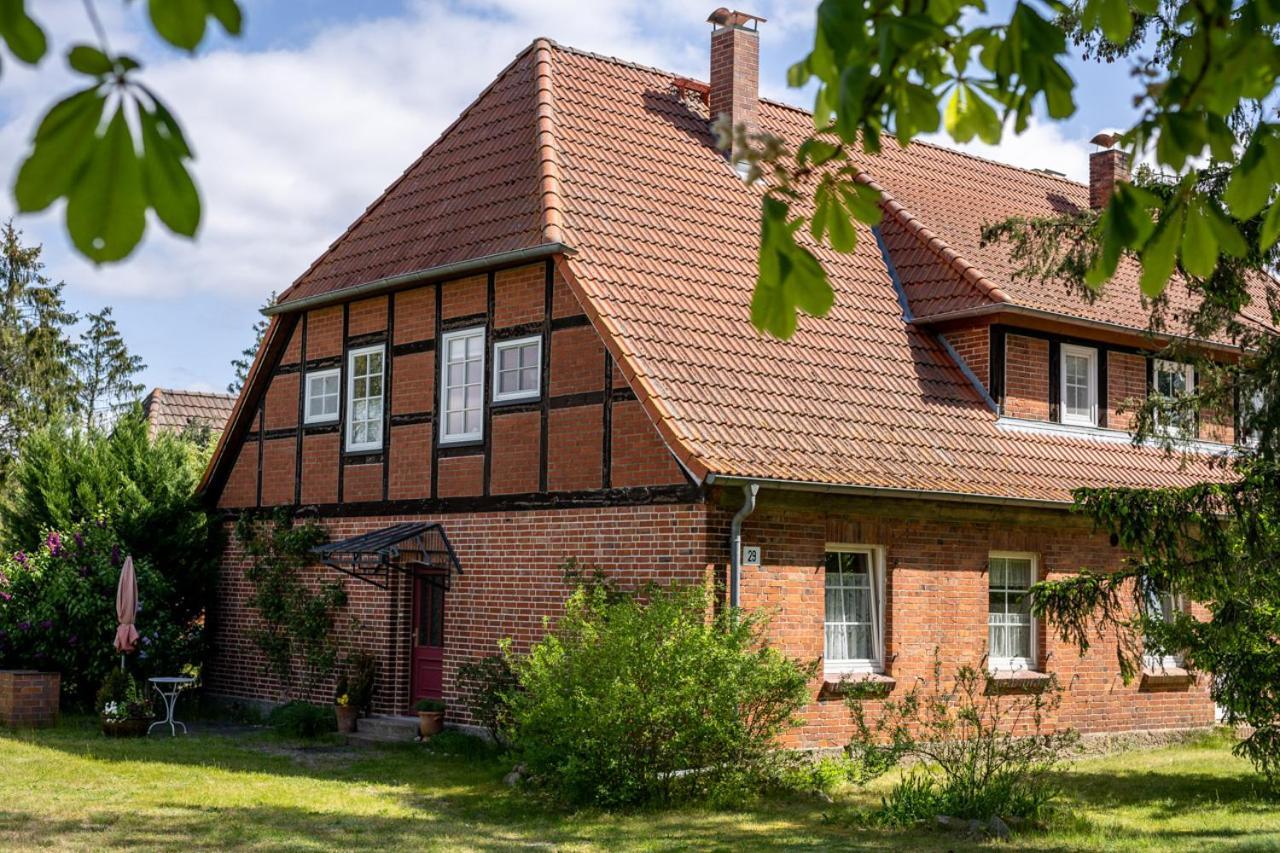 Ferienwohnung 1 Im Landhaus Am Wildpark 博克 外观 照片